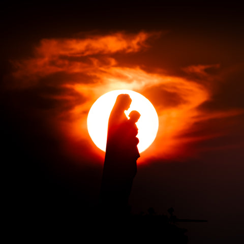 SOLEIL SUR LA VIERGE